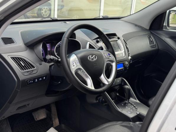 Hyundai ix35 I с пробегом 2011 года, цена 1 080 000 рублей, 298868 км, внедорожник, Автокод Объявления