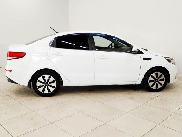 Kia Rio III Рестайлинг с пробегом 2016 года, цена 950 000 рублей, 151203 км, седан, Автокод Объявления