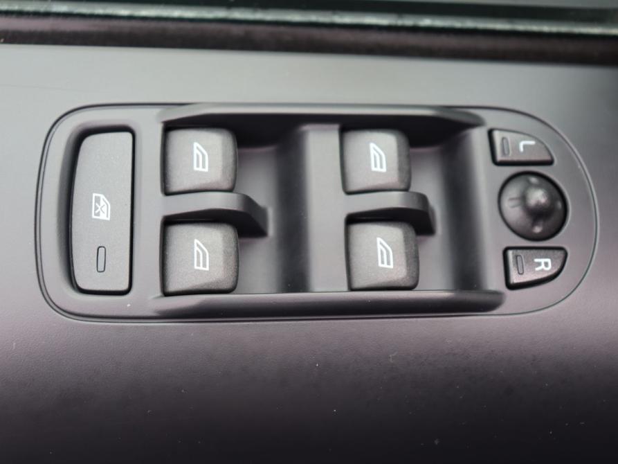 Land Rover Freelander II Рестайлинг 2 Москва  - изображение 11