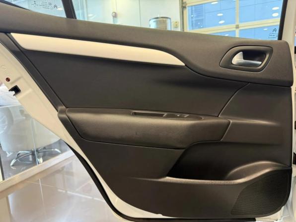 Citroen C4 II с пробегом 2015 года, цена 760 000 рублей, 80302 км, седан, Автокод Объявления