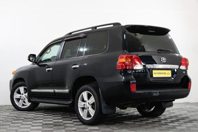 Toyota Land Cruiser 200 Series Рестайлинг 1 с пробегом 2012 года, цена 3 999 000 рублей, 162000 км, внедорожник, Автокод Объявления