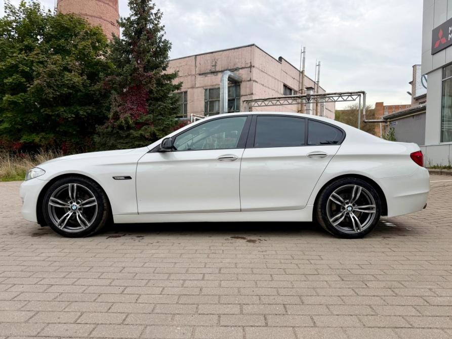 BMW 5 серии VI (F10/F11/F07) Великий Новгород  - изображение 4