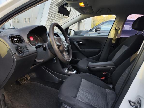 Volkswagen Polo V с пробегом 2012 года, цена 649 000 рублей, 225393 км, седан, Автокод Объявления