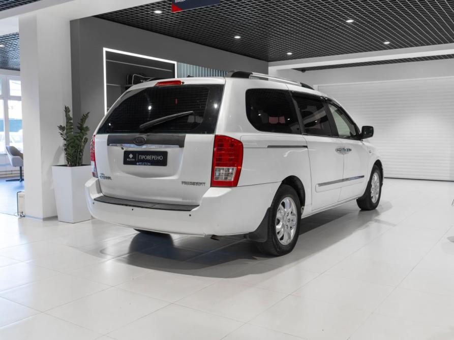 Kia Carnival II Москва  - изображение 4