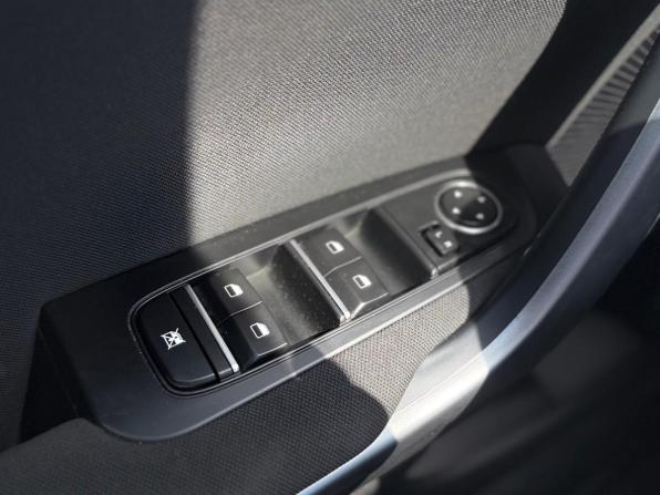 Kia Ceed III с пробегом 2019 года, цена 1 600 000 рублей, 135000 км, универсал, Автокод Объявления