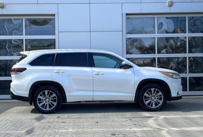 Toyota Highlander III (XU50) с пробегом 2014 года, цена 3 160 000 рублей, 142739 км, внедорожник, Автокод Объявления