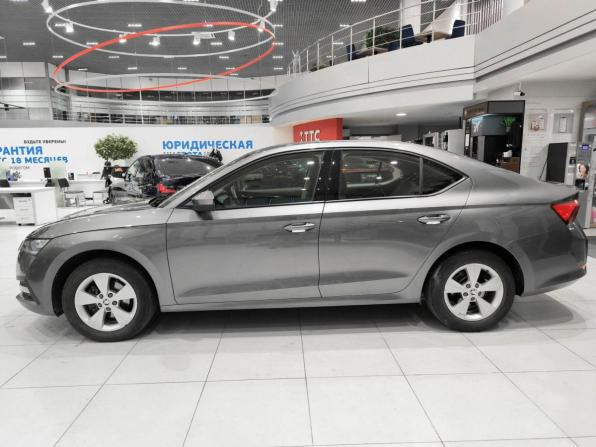 Skoda Octavia IV (A8) с пробегом 2021 года, цена 1 830 000 рублей, 175616 км, лифтбек, Автокод Объявления