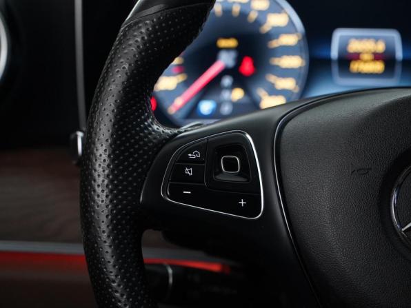 Mercedes-Benz E-Класс V (W213 S213 C238) с пробегом 2016 года, цена 2 499 046 рублей, 176626 км, седан, Автокод Объявления