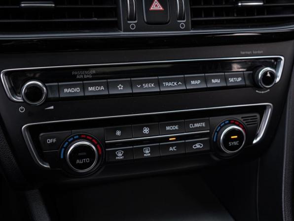 Kia Optima IV Рестайлинг с пробегом 2018 года, цена 2 173 000 рублей, 162685 км, седан, Автокод Объявления