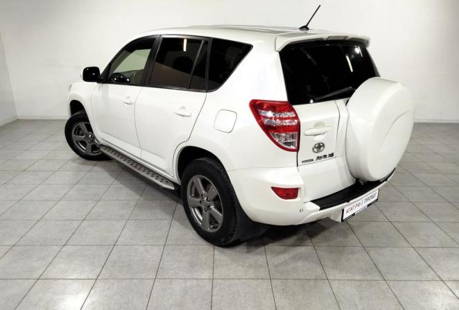 Toyota RAV4 IV (XA40) с пробегом 2012 года, цена 1 590 000 рублей, 302774 км, внедорожник, Автокод Объявления