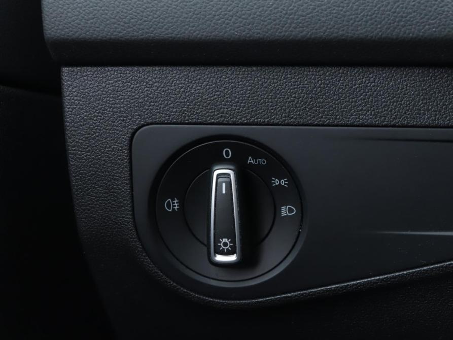 Volkswagen Tiguan II Рестайлинг Москва  - изображение 17