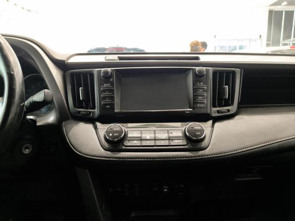 Toyota RAV4 IV (XA40) Рестайлинг с пробегом 2016 года, цена 2 180 000 рублей, 109460 км, внедорожник, Автокод Объявления