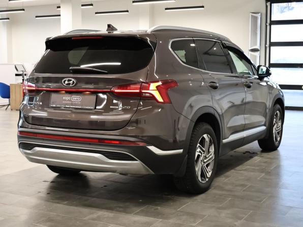 Hyundai Santa Fe IV Рестайлинг с пробегом 2021 года, цена 2 989 000 рублей, 122276 км, внедорожник, Автокод Объявления