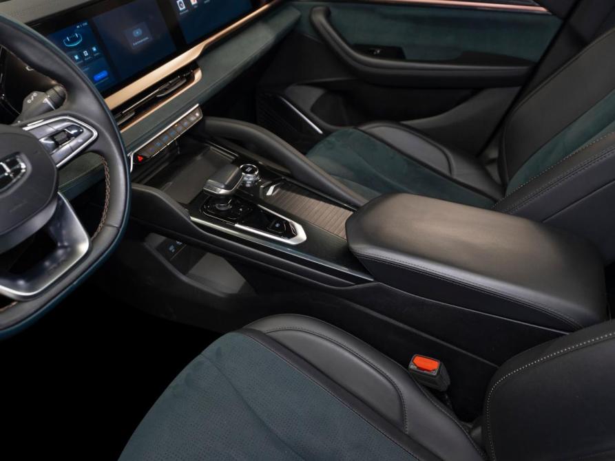 Geely Monjaro I Москва  - изображение 14