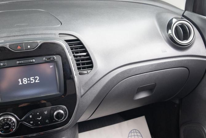 Renault Kaptur I с пробегом 2017 года, цена 1 499 000 рублей, 158000 км, внедорожник, Автокод Объявления