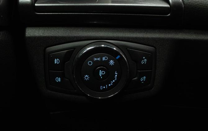 Ford Mondeo V Рестайлинг с пробегом 2019 года, цена 1 979 000 рублей, 131574 км, универсал, Автокод Объявления