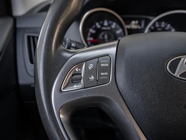 Hyundai ix35 I Рестайлинг с пробегом 2013 года, цена 1 280 000 рублей, 218560 км, внедорожник, Автокод Объявления