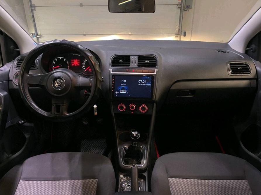 Volkswagen Polo V Новосибирск  - изображение 17