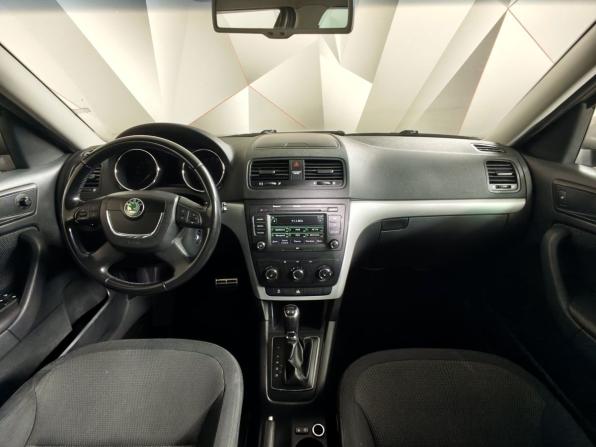 Skoda Yeti I с пробегом 2013 года, цена 997 000 рублей, 229546 км, внедорожник, Автокод Объявления