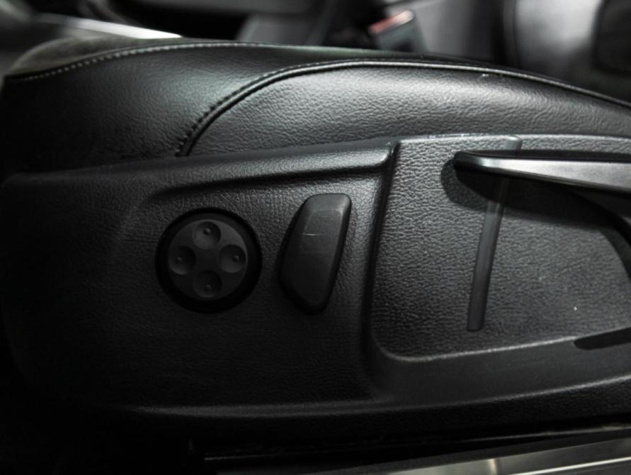 Volkswagen Passat B7 Санкт-Петербург  - изображение 17