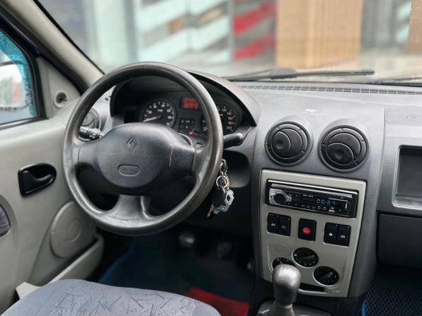 Renault Logan I с пробегом 2006 года, цена 209 000 рублей, 304782 км, седан, Автокод Объявления