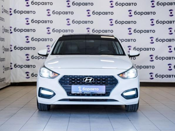 Hyundai Solaris II с пробегом 2017 года, цена 1 450 000 рублей, 136529 км, седан, Автокод Объявления