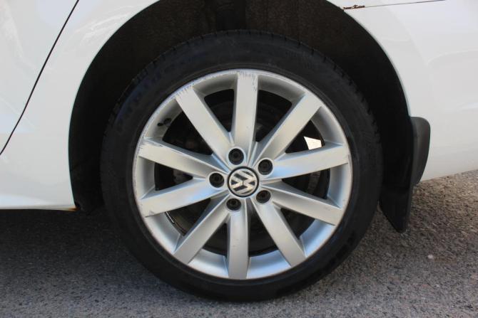 Volkswagen Jetta VI с пробегом 2013 года, цена 1 017 000 рублей, 211515 км, седан, Автокод Объявления