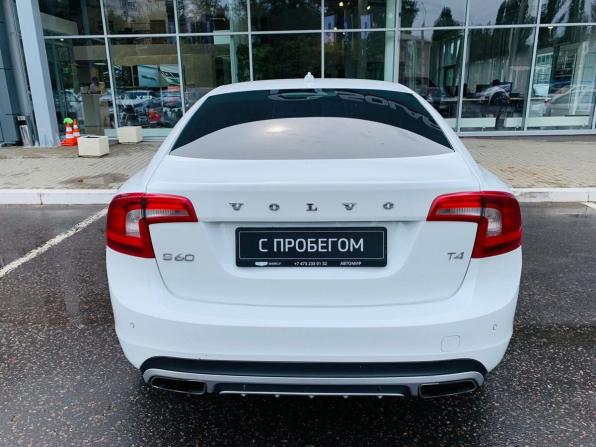 Volvo S60 II Рестайлинг с пробегом 2013 года, цена 1 370 000 рублей, 216969 км, седан, Автокод Объявления