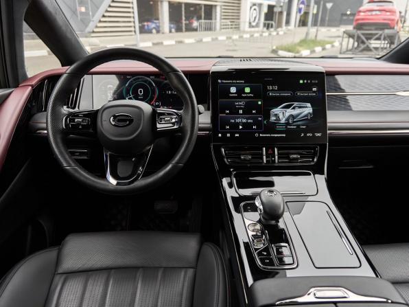 GAC M8 с пробегом 2024 года, цена 4 558 000 рублей, 45235 км, минивэн, Автокод Объявления