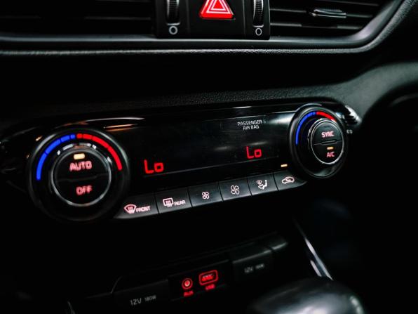 Kia Cerato IV с пробегом 2018 года, цена 1 650 000 рублей, 120003 км, седан, Автокод Объявления