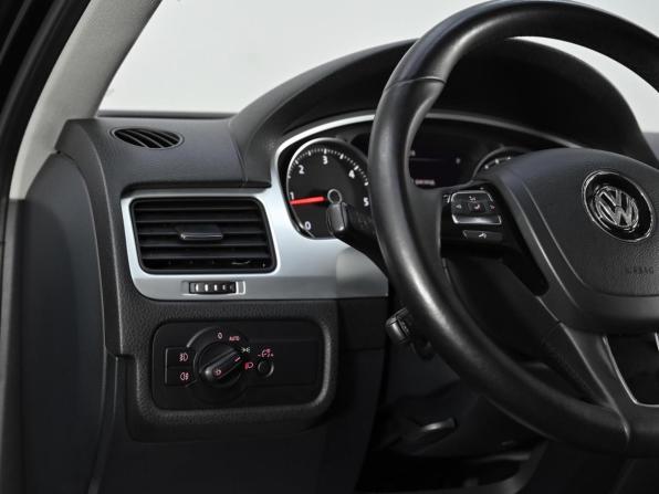 Volkswagen Touareg II с пробегом 2012 года, цена 1 899 000 рублей, 177000 км, внедорожник, Автокод Объявления