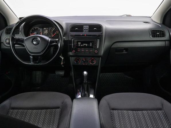 Volkswagen Polo V Рестайлинг с пробегом 2017 года, цена 1 169 000 рублей, 152353 км, седан, Автокод Объявления