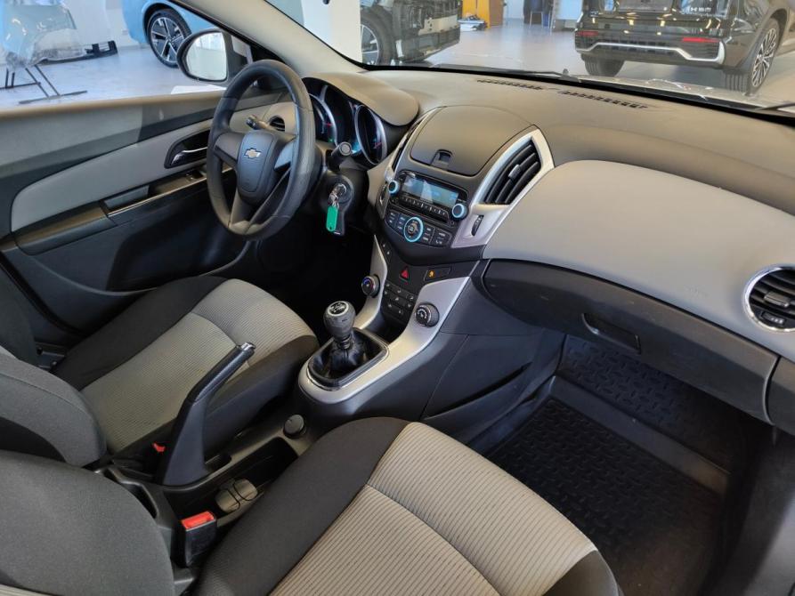 Chevrolet Cruze I Рестайлинг Санкт-Петербург  - изображение 7