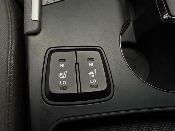 Hyundai Sonata VI (YF) с пробегом 2010 года, цена 1 149 000 рублей, 175537 км, седан, Автокод Объявления