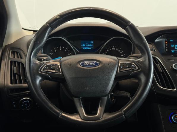 Ford Focus III Рестайлинг с пробегом 2018 года, цена 1 190 000 рублей, 96093 км, седан, Автокод Объявления