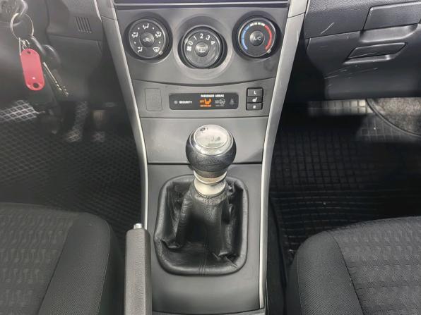 Toyota Corolla X (E140 E150) Рестайлинг с пробегом 2010 года, цена 689 000 рублей, 198425 км, седан, Автокод Объявления