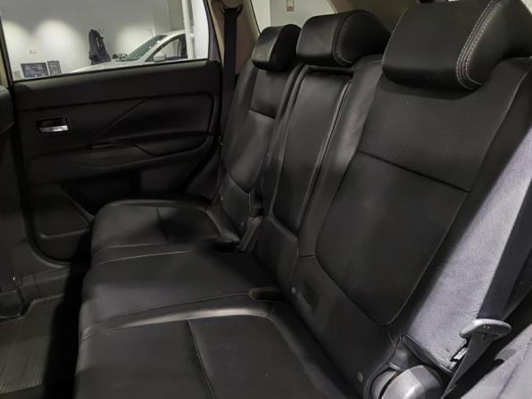 Mitsubishi Outlander III с пробегом 2012 года, цена 947 000 рублей, 320915 км, внедорожник, Автокод Объявления