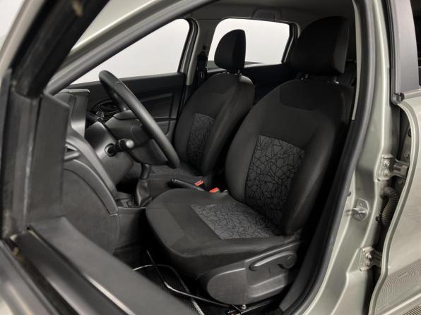 Lada (ВАЗ) XRAY I с пробегом 2017 года, цена 625 200 рублей, 114594 км, хэтчбек, Автокод Объявления