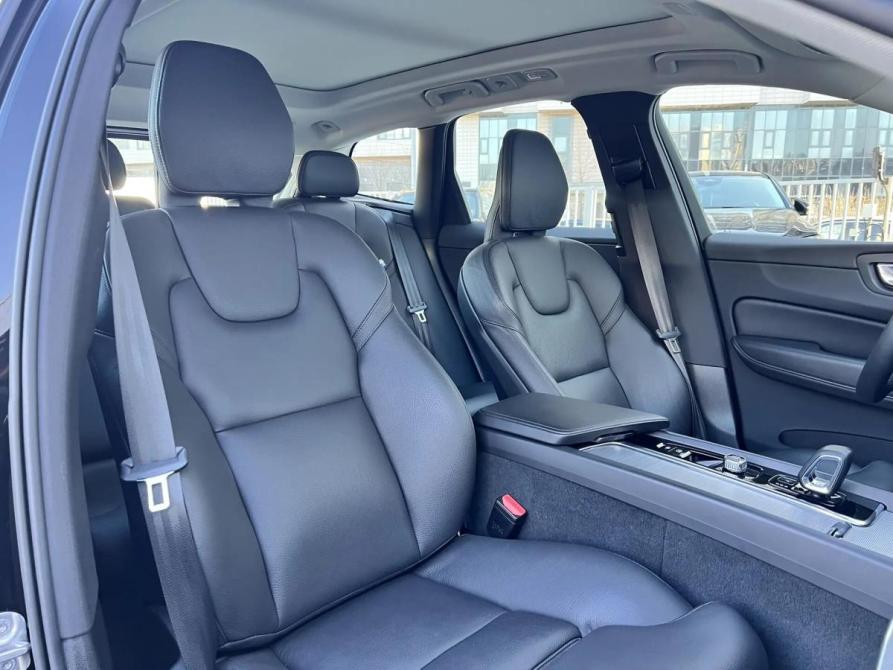 Volvo XC60 II Рестайлинг Санкт-Петербург  - изображение 23