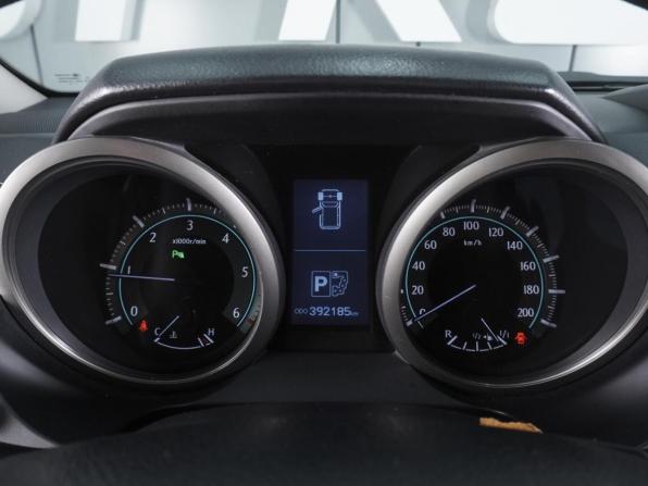 Toyota Land Cruiser Prado 150 Series с пробегом 2012 года, цена 2 380 000 рублей, 392185 км, внедорожник, Автокод Объявления