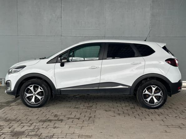 Renault Kaptur I с пробегом 2017 года, цена 1 499 000 рублей, 110300 км, внедорожник, Автокод Объявления