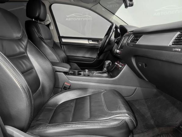 Volkswagen Touareg II с пробегом 2012 года, цена 1 900 000 рублей, 237200 км, внедорожник, Автокод Объявления