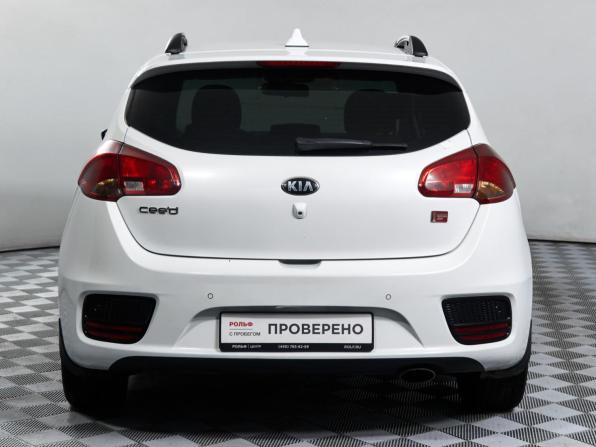 Kia Ceed II Рестайлинг с пробегом 2017 года, цена 1 110 000 рублей, 158183 км, хэтчбек, Автокод Объявления