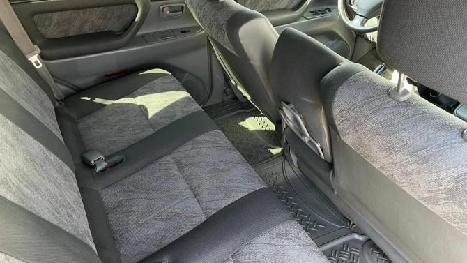 Toyota Land Cruiser 100 Series с пробегом 2000 года, цена 1 700 000 рублей, 246027 км, внедорожник, Автокод Объявления