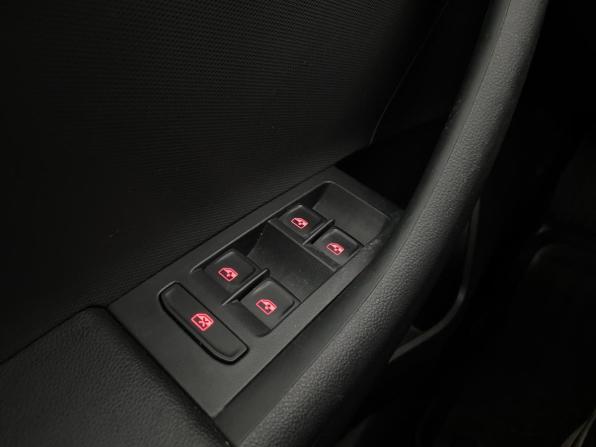 Volkswagen Polo VI с пробегом 2022 года, цена 1 465 000 рублей, 120113 км, лифтбек, Автокод Объявления