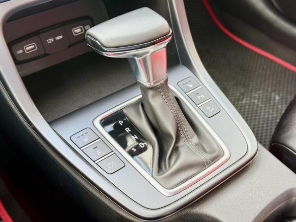 Hyundai Creta II с пробегом 2021 года, цена 2 275 000 рублей, 26001 км, внедорожник, Автокод Объявления