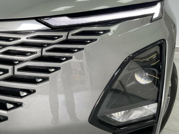 Omoda C5 I Рестайлинг с пробегом 2024 года, цена 1 962 000 рублей, 22688 км, внедорожник, Автокод Объявления