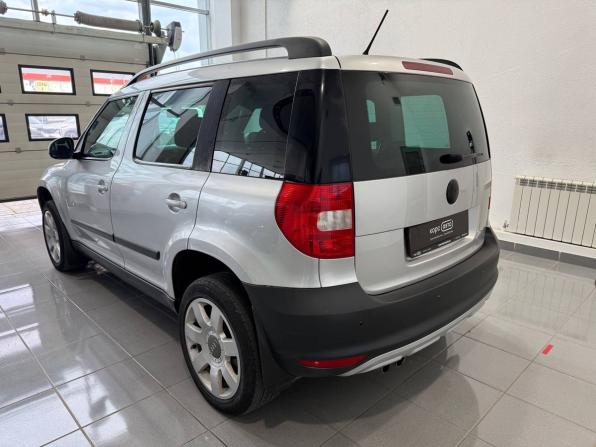 Skoda Yeti I с пробегом 2013 года, цена 864 000 рублей, 185361 км, внедорожник, Автокод Объявления