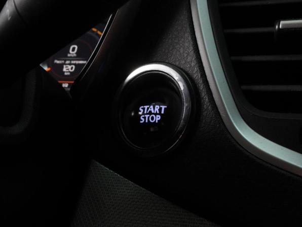 Lada (ВАЗ) Vesta I Рестайлинг (NG) с пробегом 2024 года, цена 1 534 000 рублей, 38007 км, седан, Автокод Объявления