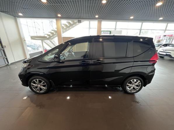 Honda Freed II Рестайлинг с пробегом 2020 года, цена 1 980 000 рублей, 78778 км, компактвэн, Автокод Объявления